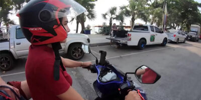 หนังโป้ไทยใหม่ ซื้อหีกะหรี่ที่ริมหาด สาวไทยคนหีใหญ่โดนต่างชาติซั่มริมหาด