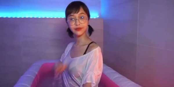 คลิ๊ปโป๊ ONLYFANS DEERLONG น้องกวาง อาริศาล้วงหีเอาสครับมารีวิวสุดเสียว