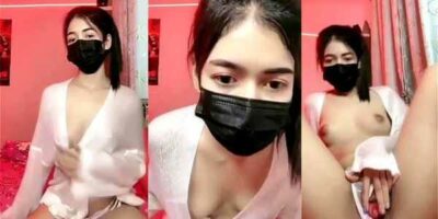 สาวทางบ้านมานั่งจกหี พร้อมสตรีมลง 69live เเต่ยังไม่สุดจับเอา xxx หำปลอมมาจ้วงหีอย่างซี๊ด