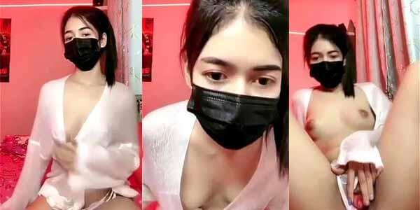 สาวทางบ้านมานั่งจกหี พร้อมสตรีมลง 69live เเต่ยังไม่สุดจับเอา xxx หำปลอมมาจ้วงหีอย่างซี๊ด