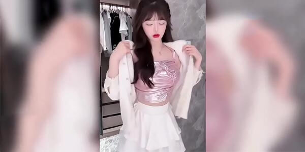 หนังเอวีจีน AD475 สาวสวยเน็ตไอดอลโดนผัวจัดหนักจับเยดสดในห้องพัก